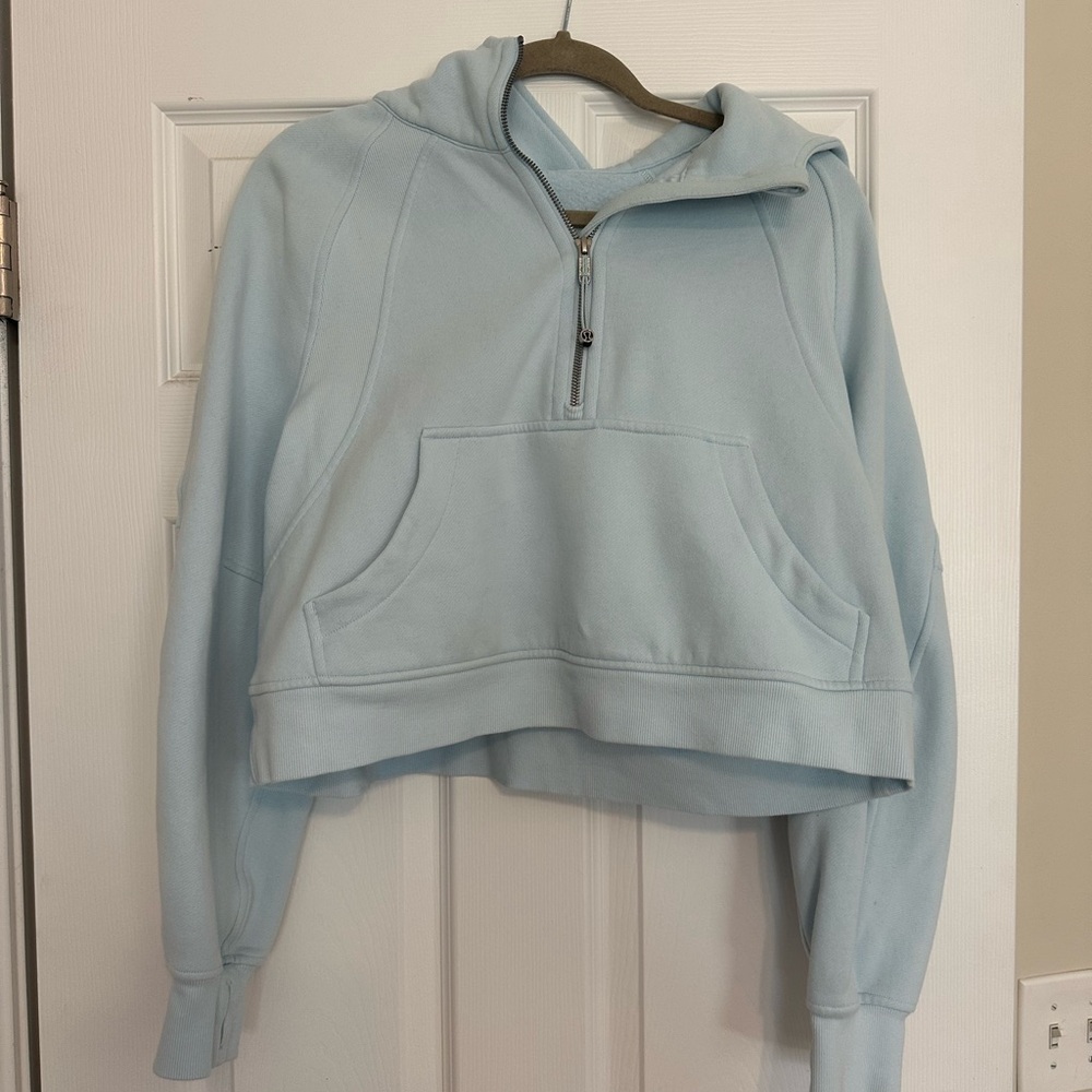 lululemon light blue scuba M/L